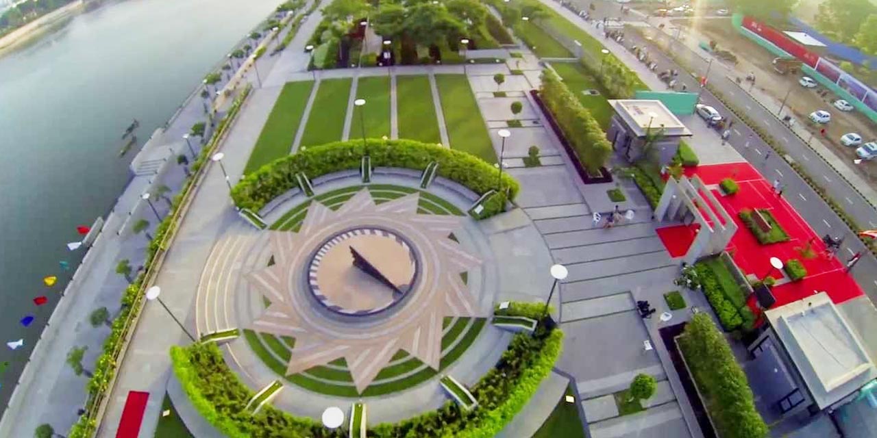 Ahmedabad cityscape and Sabarmati Riverfront. 
